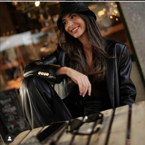 Zara Faux Leather Black Blazer - Picture 8 of 16